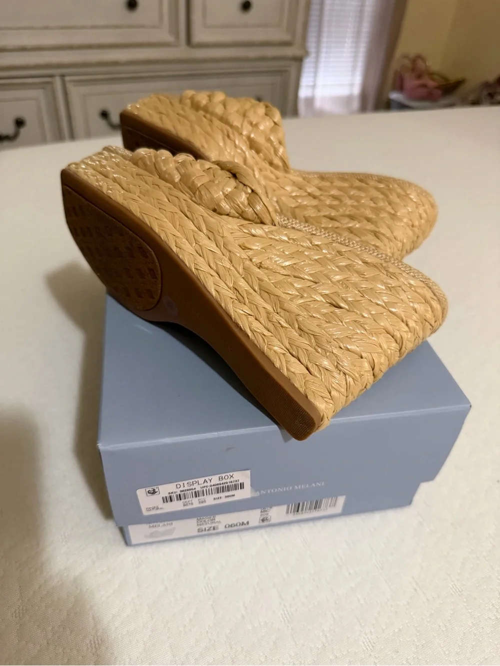ANTONIO MELANI Like New Size 6 Natural Tan Braided Platform Slide Sandals